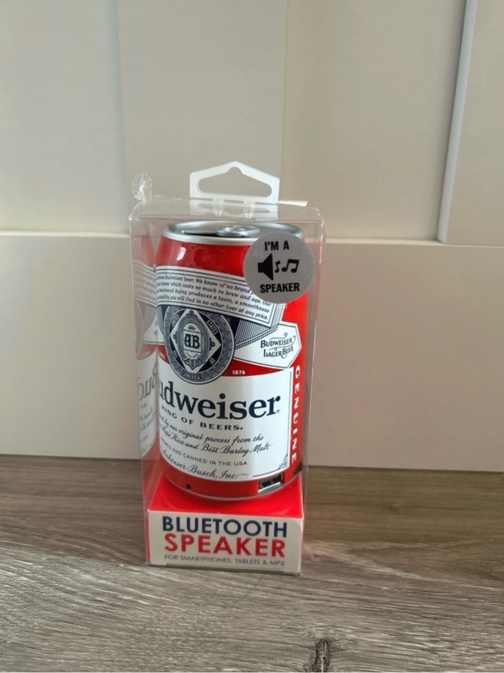 Budweiser Red & White Can Bluetooth Speaker